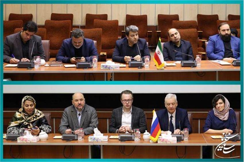 Iran and Russian Cinema Officials Discuss New Cultural Horizons